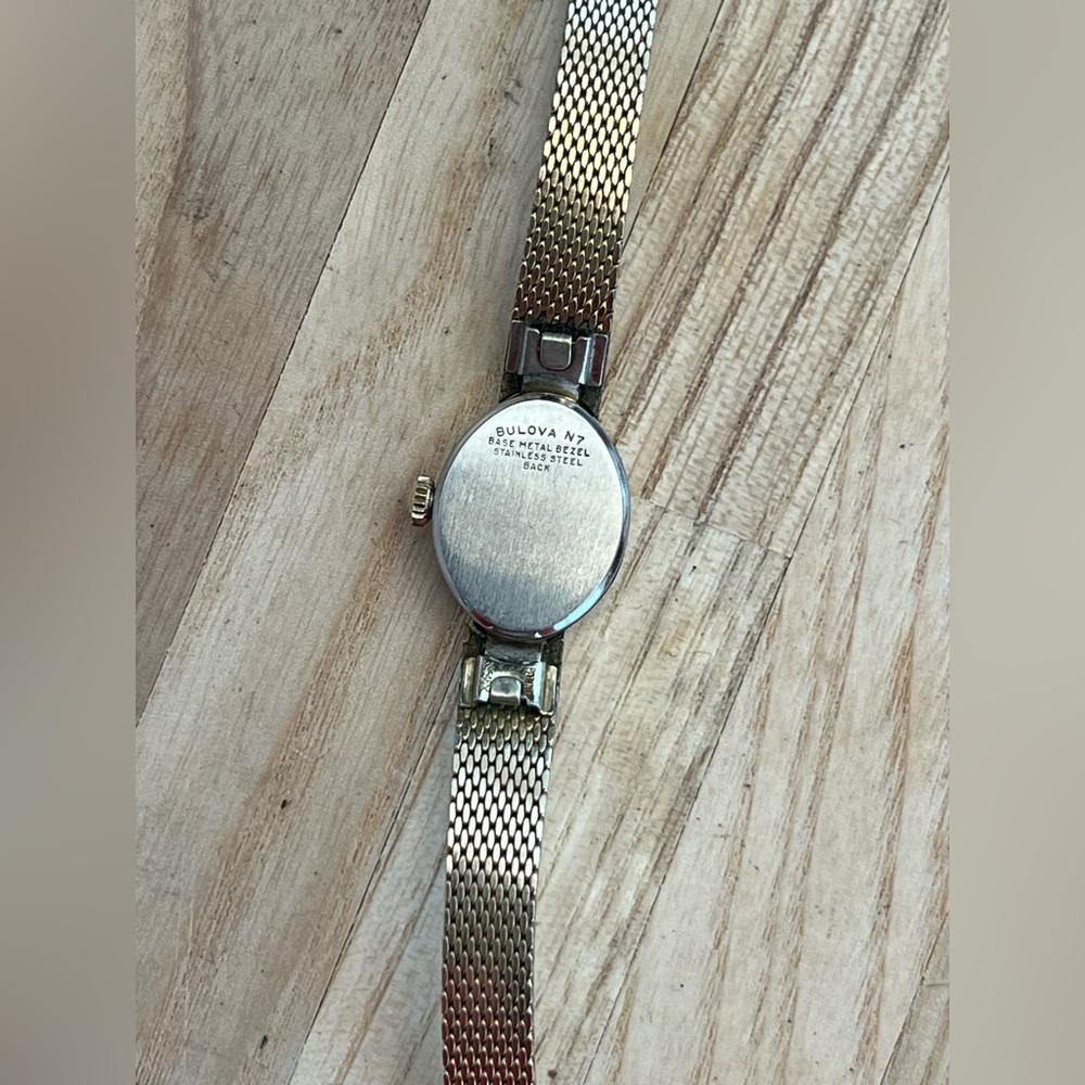 Bulova Diamond Ladies Vintage Watch Gold Plated Case Strap Burgundy Dial Works! - Picture 10 of 13